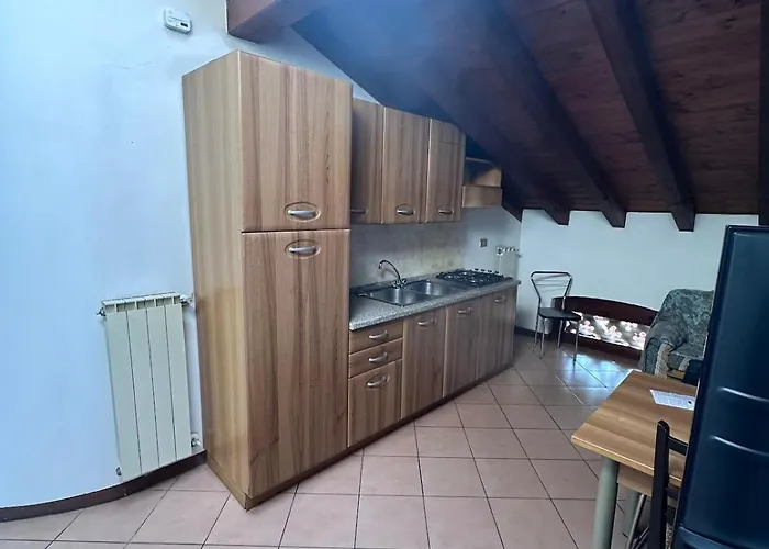 Dante 8 Flat * קרמונה